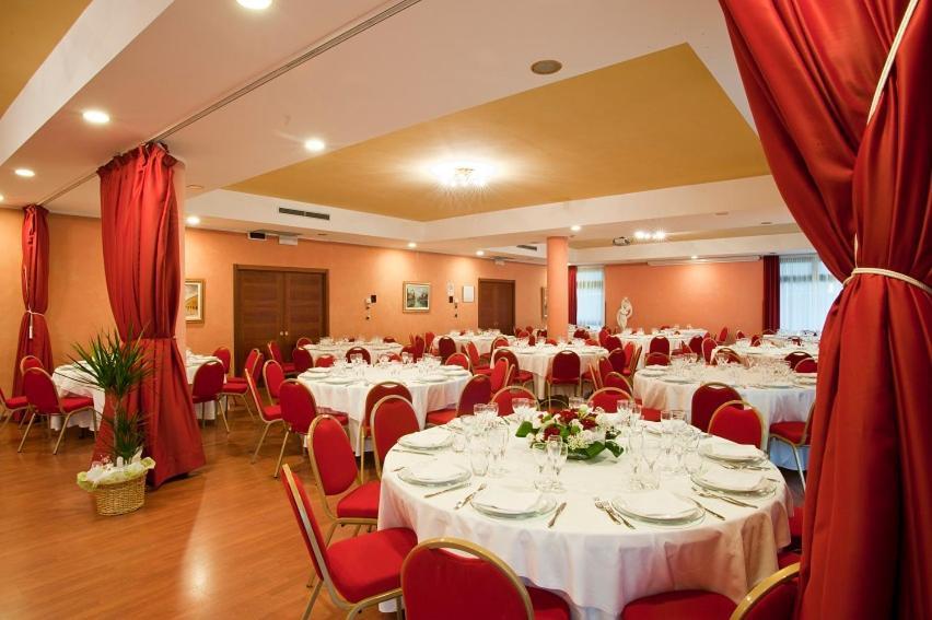 Vald Hotel Val della Torre Екстериор снимка