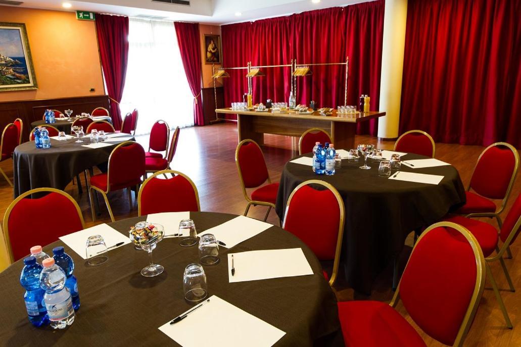 Vald Hotel Val della Torre Екстериор снимка