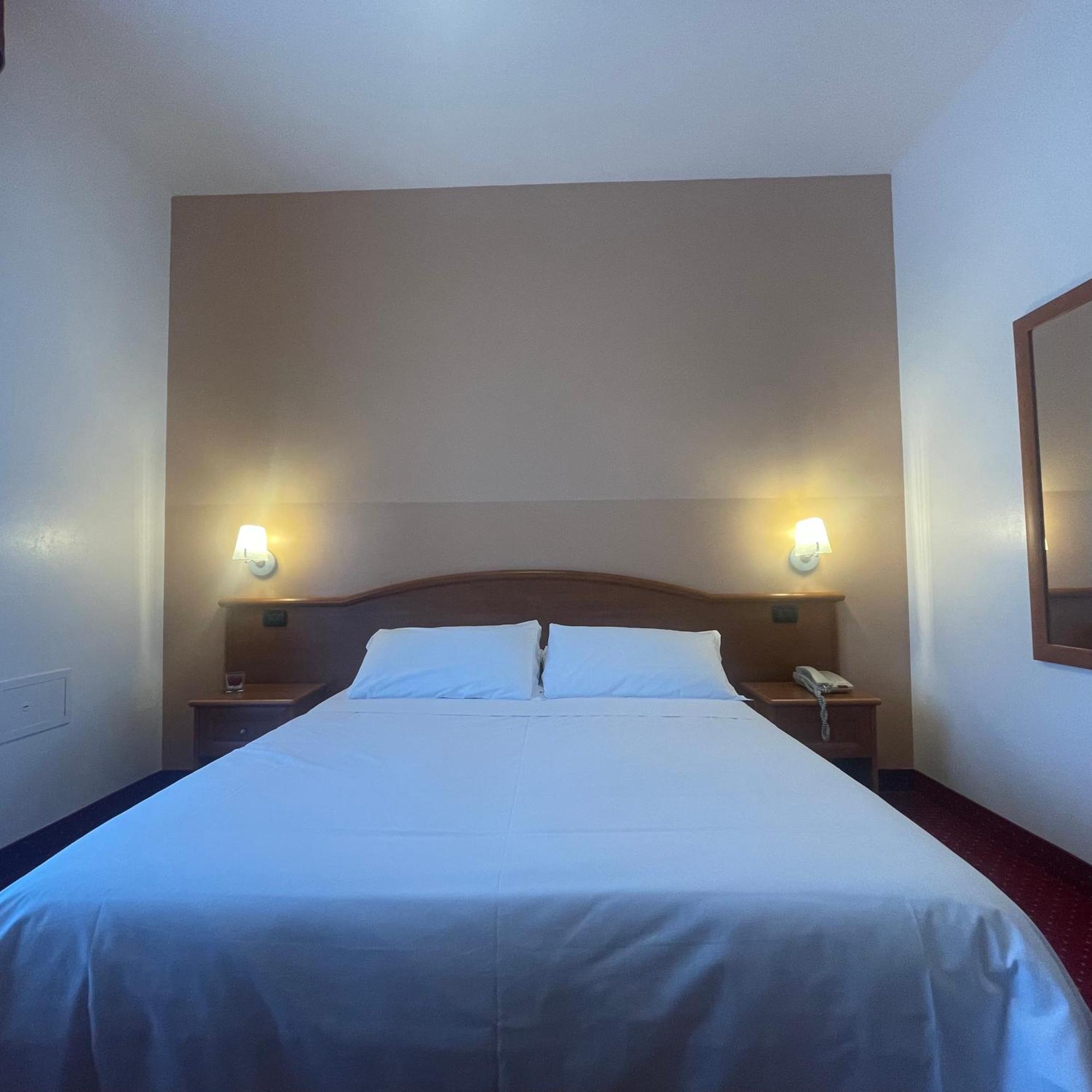 Vald Hotel Val della Torre Екстериор снимка