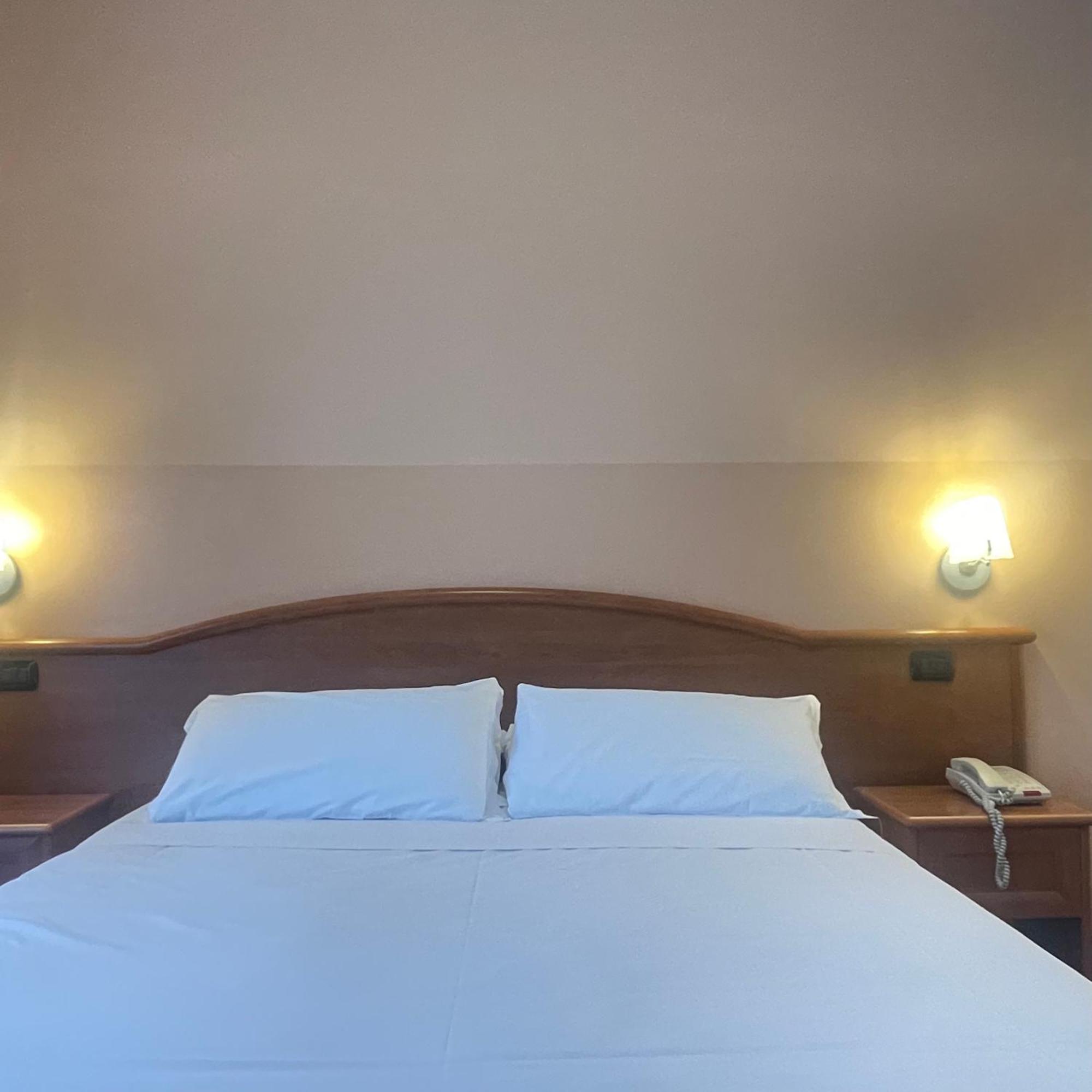 Vald Hotel Val della Torre Екстериор снимка