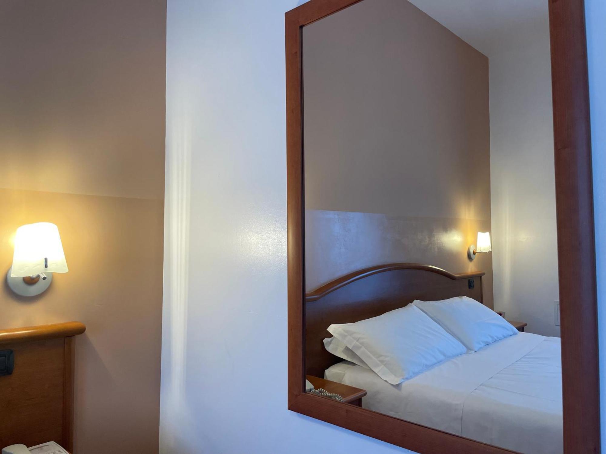 Vald Hotel Val della Torre Екстериор снимка
